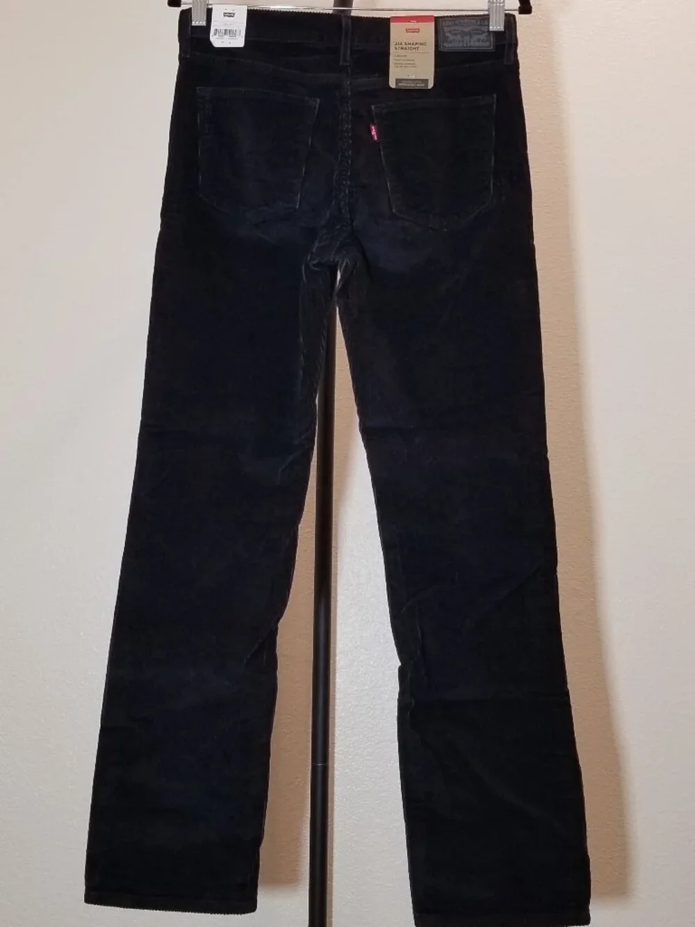 Levi's 314‎ Womens 29x30 Shaping Corduroy Straight Leg Black Pant Street NWT